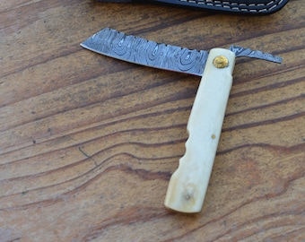Cuchillo plegable vintage damasco hecho a mano, hoja de acero de Damasco, mango de hueso de camello y funda de cuero fino 5135