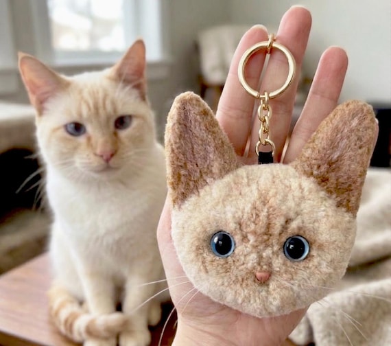 Custom Cat Keychain, Personalized Pet Portrait Keychain, Kitty Memorial Plush Figurine, Kitten/Dog Bag Charm