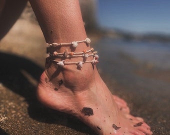 shell ankle bracelet