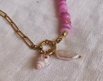 Collier coquillage perles roses