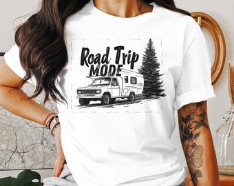 T-shirt Road Trip Mode: T-shirt met camping-RV-print