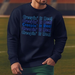 Creepin&#39; It Real T-Shirt, Funny Halloween Tee, Spooky Season Shirt, Trendy Fall Graphic Tee, Cool Halloween Slogan Shirt