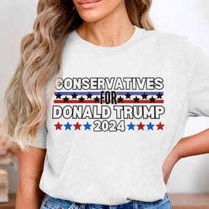 Camiseta, sudadera y camiseta sin mangas Trump 2024: ropa patriótica para las elecciones imagen 1
