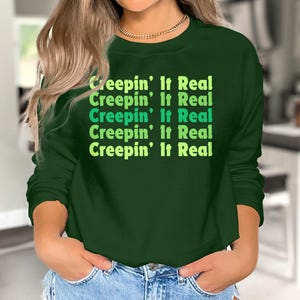 Creepin&#39; It Real T-Shirt, Funny Halloween Shirt, Retro Style Tee, Spooky Season Graphic, Halloween Party Outfit, Cute Fall Apparel