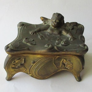 Vintage Art Nouveau Jewelry Casket Dresser Box Cherub Angel Flowers