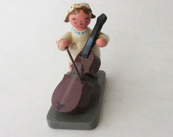 Vintage East Germany Marguerite Wendt and Kühn Wood Angel Wooden Erzgebirge Decoration Christmas 1-7/8" Tall