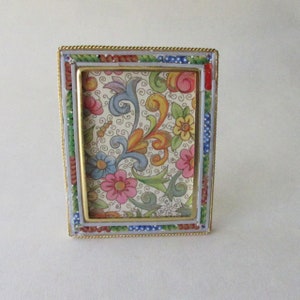 Italy 2-5/8&quot; x 2-1/16&quot; Frame Vintage Micro Mosaic Circa 1970s Flowers Old Italian Pietra Dura Easel Back Picture Frame