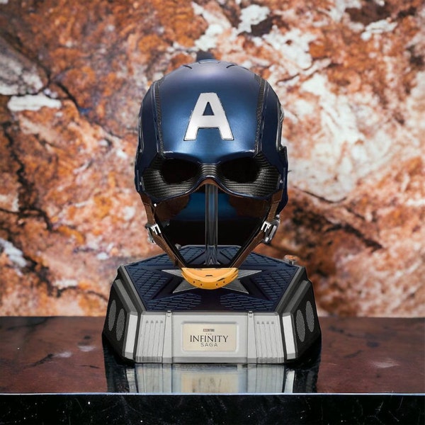 Captain America Wearable Helmet: Captain Movie Replica