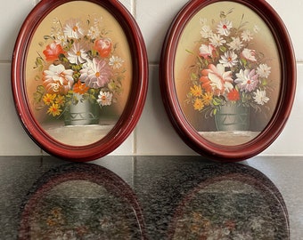 Vintage Oil On Board Still Life Floral Paintings In Oval Frame Vintage Wall Decor Hanging Vintage Wall Art Flowers in Vase