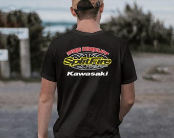 Camiseta negra retro Splitfire Pro Circuit Kawasaki con gráfico de motocross