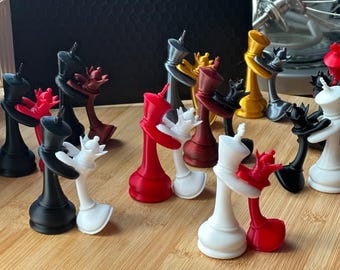 King and Queen Chess Sculpture – Romantic Couple Gift, Anniversary Decor