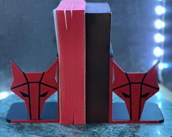 Red Rising Wolf Bookend – House Mars, Sci-Fi Decor