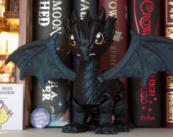 Fourth Wing Tairn Dragon Figurine – Black Dragon, Fantasy Decor