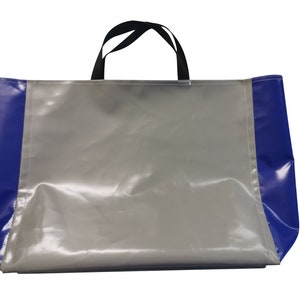 stabile, reißfeste Tasche aus PVC-LKW-Plane Bild 7