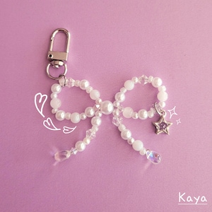 Handmade bow keychain / Beaded keychain / Coquette gift idea / Bag charm