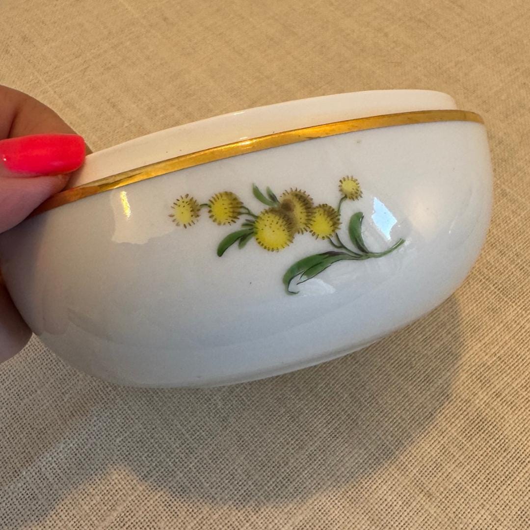 マイセンのボンボニエール/磁器の箱、1934~1945年、手描き、金彩 マイセンのボンボニエール/磁器の箱、1934~1945年、手描き、金彩