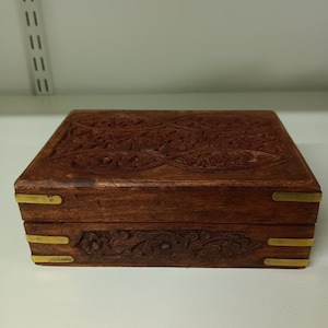 Vintage handmade wooden jewellery box - handcrafted floral carving