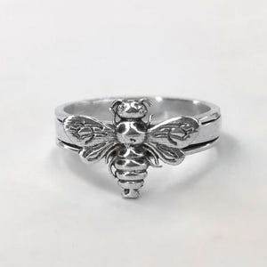 Bee spinner Ring, 925 sterling silver ring, Statement ring, Fidget ring, Women ring, Meditation Spinner Ring, Honey Bee ring, Anxiety Ring