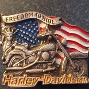 Vintage 1990s Harley Davidson Belt Buckle: Statue of Liberty, USA Flag
