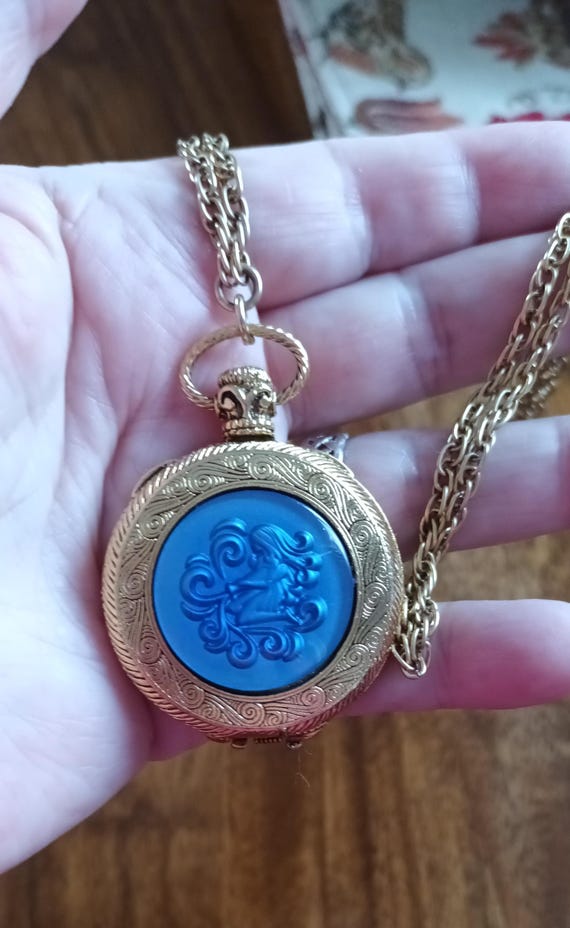 Vintage Max Factor Aquarius Perfume Compact: Etch… - image 1