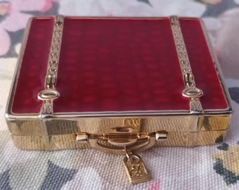 Estee Lauder Red Enamelled Suitcase World Traveller Lipstick Compact. Birthday, Christmas, Valentines Or Anniversary Gifts. Free UK Delivery