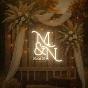 Custom Wedding Initials Neon Sign,Minimalist Wedding Monogram, Couple Name Light, Rustic Wedding Backdrop Reception Decor, Name Neon Light