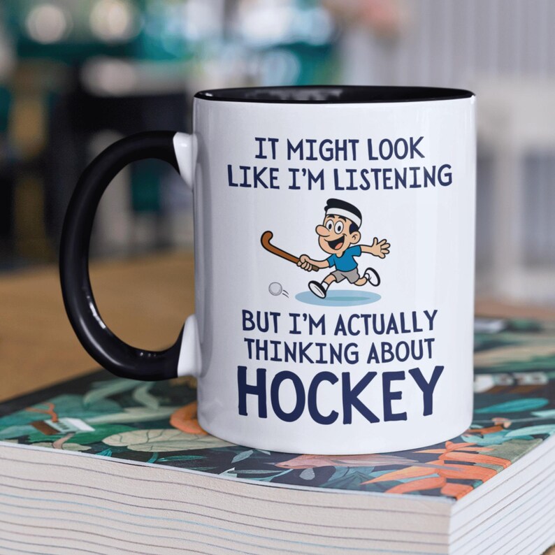 Tazza da hockey divertente, regalo per hockey su prato, regalo per giocatore di hockey, regalo per papà, regalo per tifoso di hockey, festa del papà, regalo per fidanzato, regalo di compleanno Ceramic Black