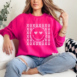 Smiley Hearts Valentine&#39;s Day Sweatshirt love smile heart