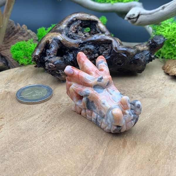 Tête de dragon en Rhodonite