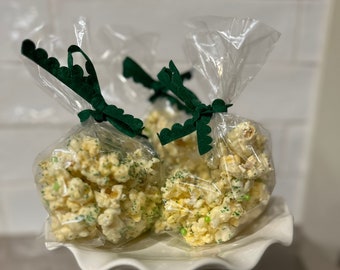 Custom Popcorn, gourmet popcorn, white chocolate popcorn, customizable treat, sweet popcorn, chocolate popcorn, chocolate covered popcorn