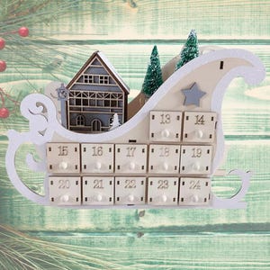 Santa Sleigh Wooden Advent Calendar - 24 Drawers for a Festive Christmas Countdown - Christmas Decoration - Wooden light up advent calendar