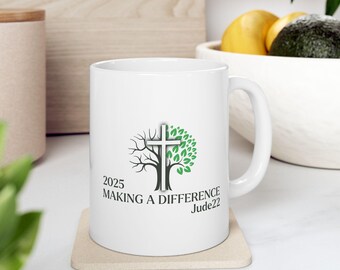 Taza de cerámica con el logotipo del tema 2025 de 11 oz o 15 oz
