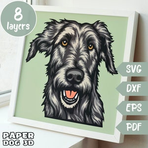 Könnte beinhalten: Eine digitale Illustration eines schwarz-weißen Irish Wolfhound Hundes vor einem hellgrünen Hintergrund. Der Hund schaut direkt auf den Betrachter, mit offenem Maul und herausgestreckter Zunge. Das Bild ist mit "8 Schichten" beschriftet und enthält die Dateitypen "SVG, DXF, EPS, PDF".