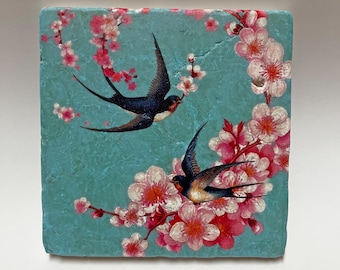 bedruckte Marmorfliese, Blüten, Schwalbe, Vogel, Blumen, Kirschblüte