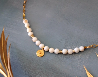 Boho Chic Necklace with shell pearls, natural stones, 24K gold-plated chain, ethnic pendant, perfect gift for her