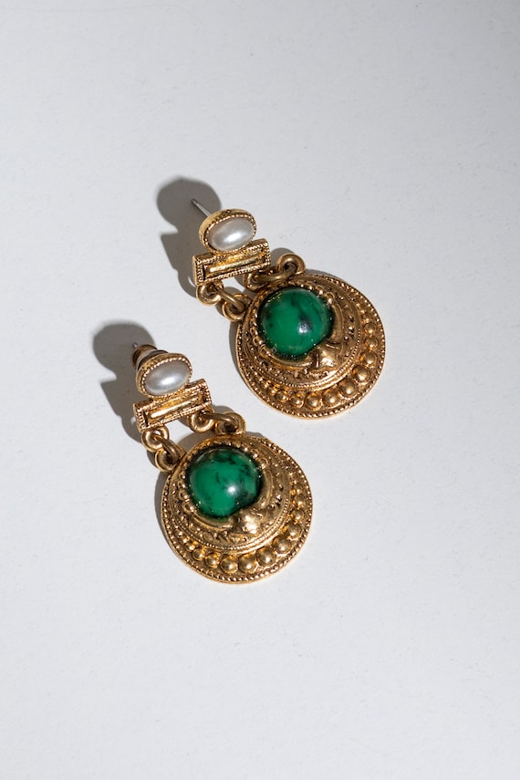 Vintage Gold Tone Drop Earrings with Green Faceted
