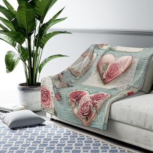 Sherpa Fleece Blanket - Red and Pink Heart Design with light green background, roses, Girls Room, Valentine&#39;s Day Gift, Cozy Bedding