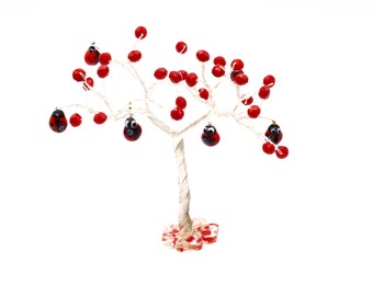 Home decoration souvenir, marriage gift, anniversary gift, handmade decorative tree, ladybug wire tree