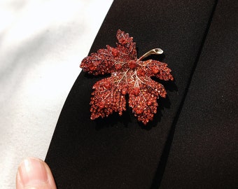 Maple Leaf Brooch, Zirconium Gemstone Costume Jewelry, Christmas Jewelry Gifts