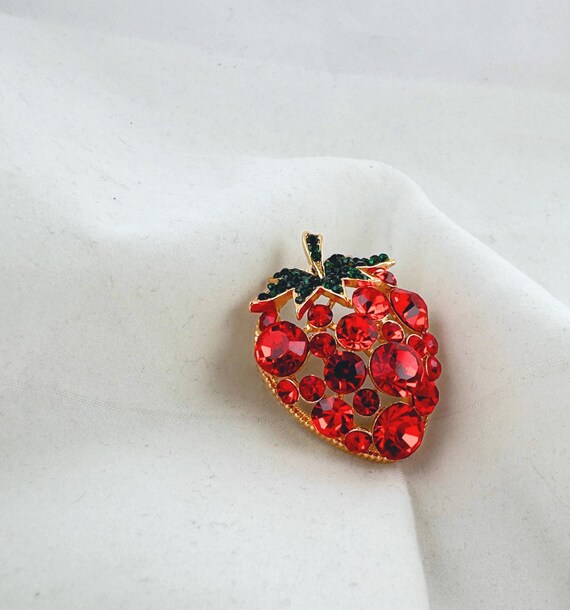 Sweet Strawberry Brooch Pin - Enamel Red Fruit With Flower & Rhinestone Accents, Cute Jewelry Accessory