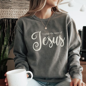 Jesus is King Hoodie, Jesus Hoodie, Jesus Sweatshirt, Christian Apparel, Christian Merch, Christian Streetwear, Jesus Clothes, Unisex Gift