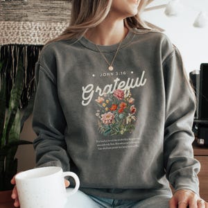 Comfort Colors Sweatshirt Grateful God is Good Sweatshirt, Boho Christian Crewneck for Women, Comfort Colors Bible Verse Tee Christian Shirt