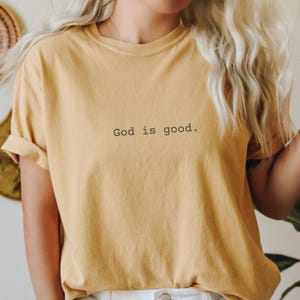 Komfort Farben Minimalistisches Shirt Gott ist gut Trendiges christliches TShirt Geschenk Glaube Unisex T-Shirt Glaube T-Shirt Kirche Gruppe Shirts übergroß bequem