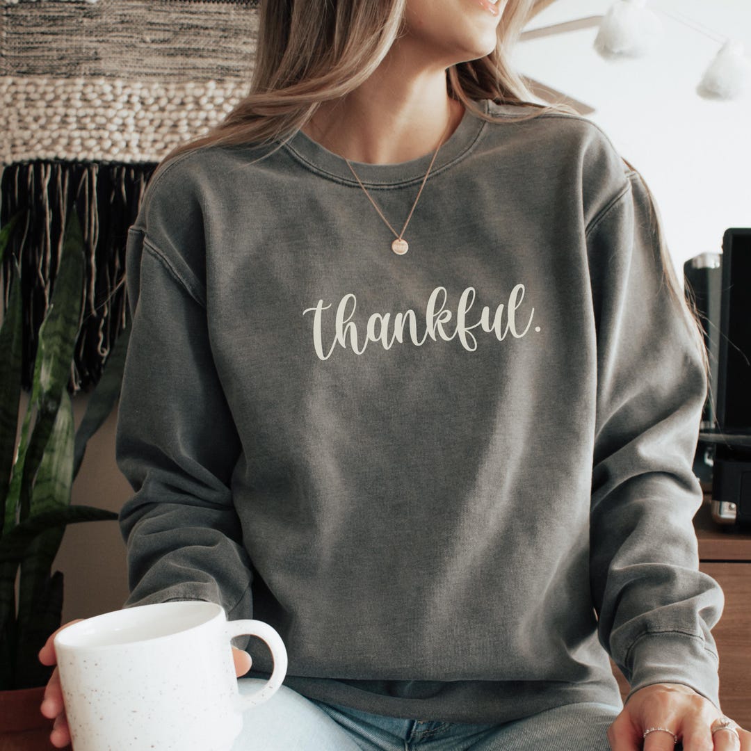 THANKFUL Round Neck Long Sleeve Sweatshirt main image 0