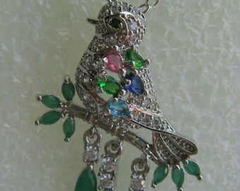 Art-Deco stunning water-drop simulated emerald and topaz pendant and chain