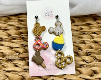Pendientes colgantes de arcilla polimérica ligeros con forma de cabeza de ratón, con forma de beignet, pretzel, donut, gofre, piña y helado, hipoalergénicos.