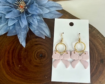 De Eloise | Boog Dangle Earring | Bridgerton-oorbellen | Lichtgewicht polymeerklei Dangle Oorbellen | Hypoallergeen