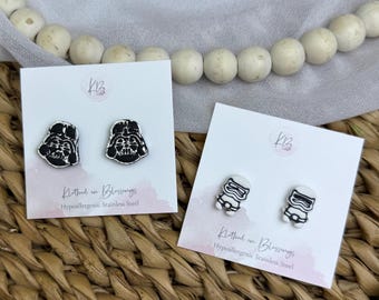Pendientes de botón de Galactic Wars / Arcilla polimérica ligera, hipoalergénicos