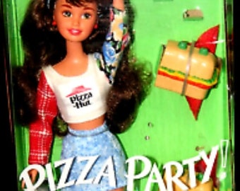 Pizza-Party-Barbie