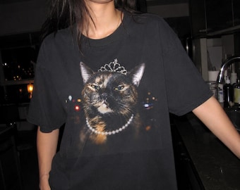 Camiseta de gato carey, camiseta gráfica con meme de la reina tortuga diva